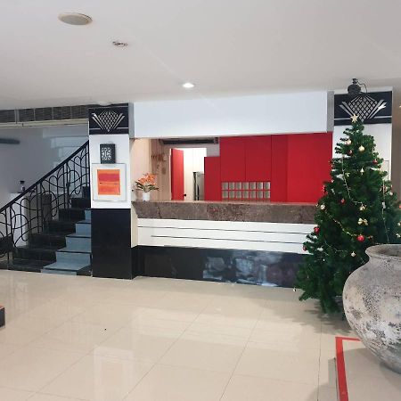 Zen Hotel @18 กรุงเทพมหานคร ภายนอก รูปภาพ