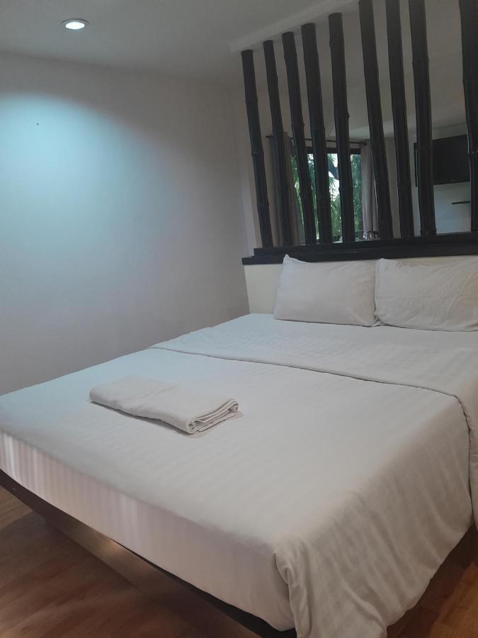 Zen Hotel @18 กรุงเทพมหานคร ภายนอก รูปภาพ